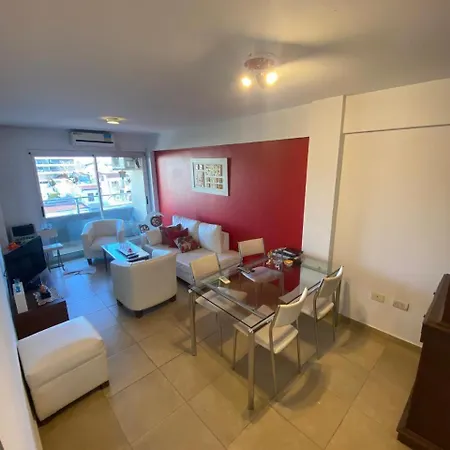 Depto Plaza Belgrano 14 Y 38 Apartment La Plata Exterior photo