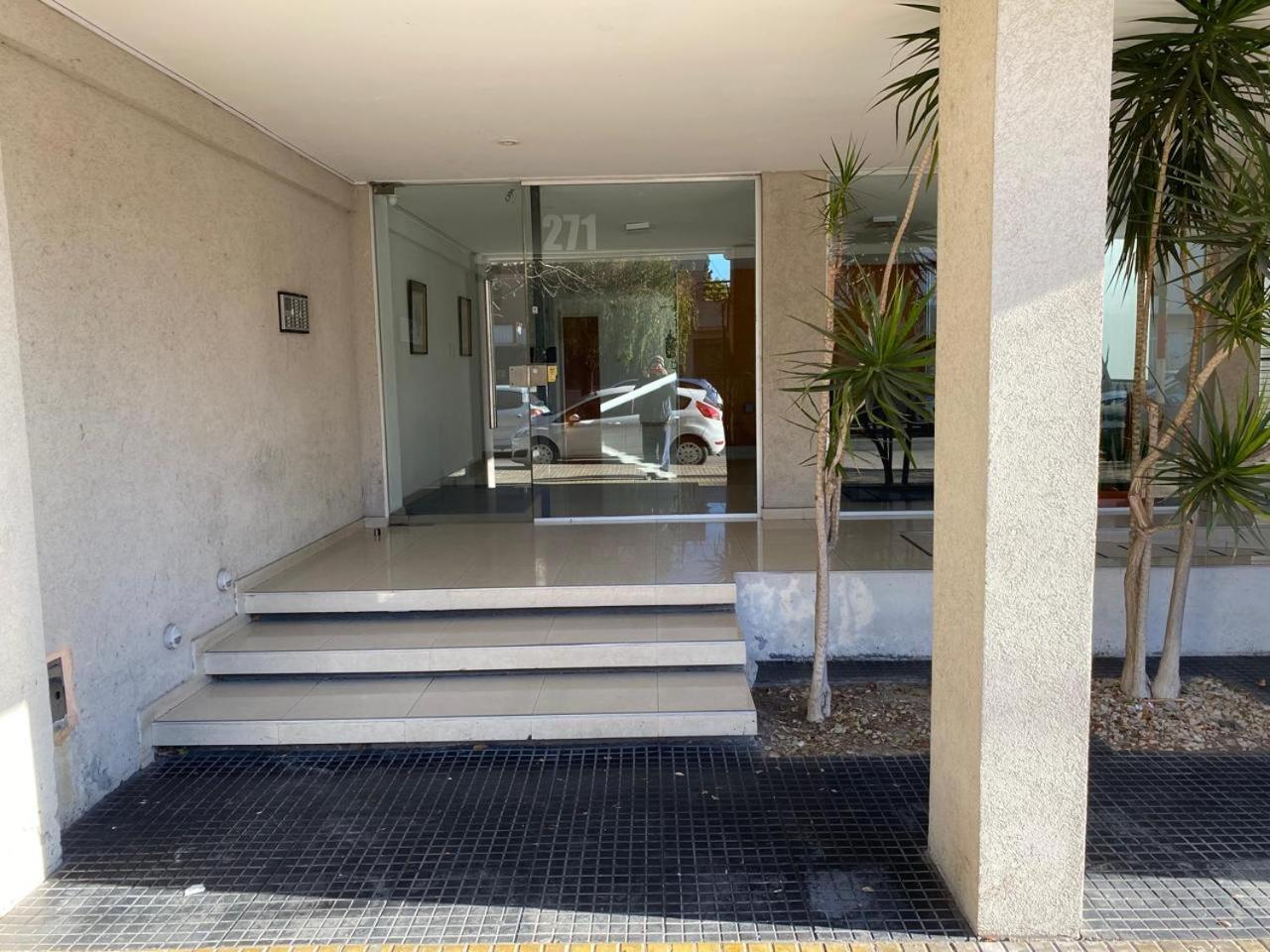 Apartment Depto Plaza Belgrano 14 Y 38 La Plata
